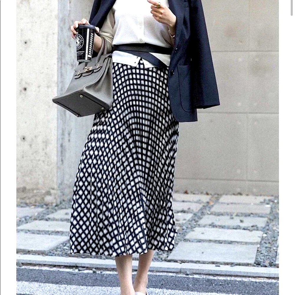 Meet your Posher, Cecejana